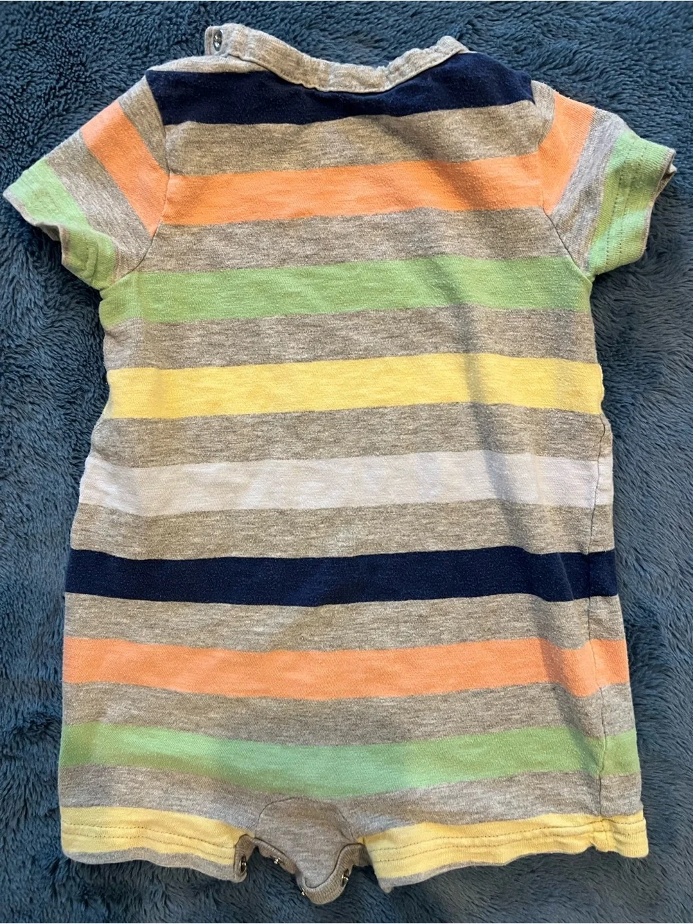 Baby Gap Striped Short Sleeve One-Piece Romper in Multi-Color